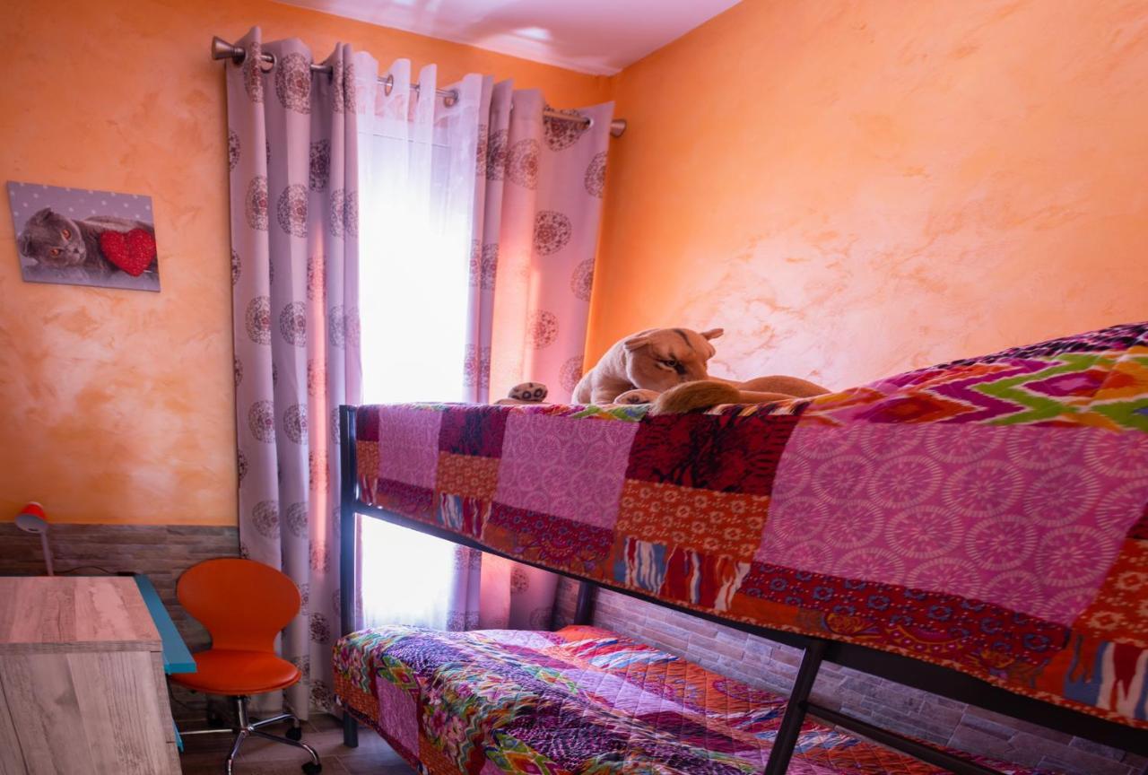 Villa Maria Салоу Екстериор снимка